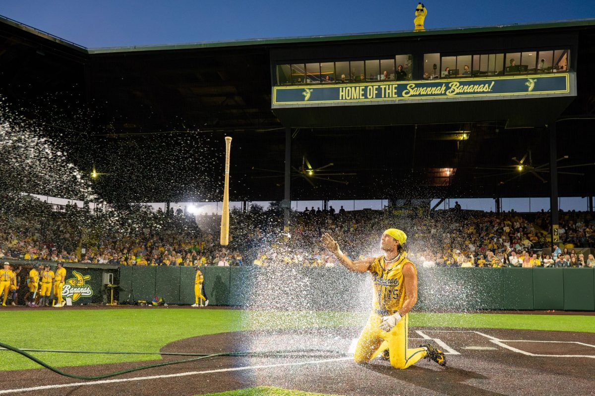 Performance on the field of RAC from the Savannah Bananas